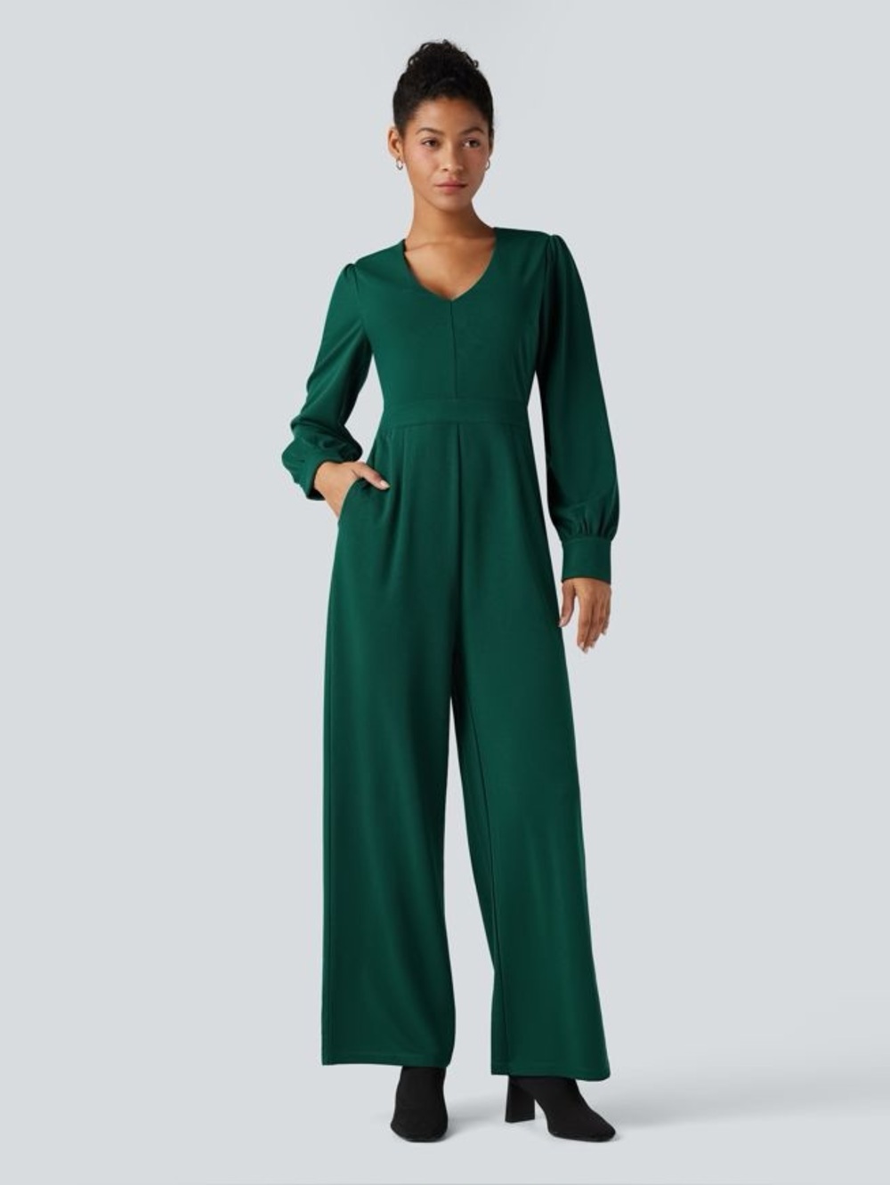 Halara V-Neck Puff Sleeve Work Jumpsuit Pockets NWT Medium